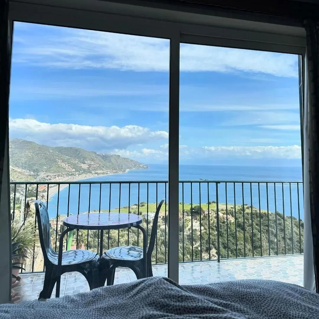 Il Normanno, Appartamento Con Panorama Mozzafiato Taormina Italy